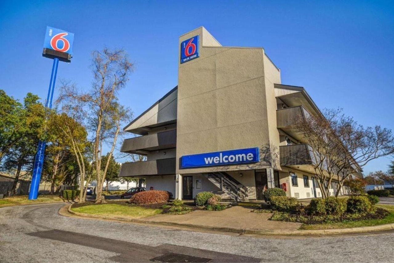 6-memphis, Tn - Downtown Hotel 2*