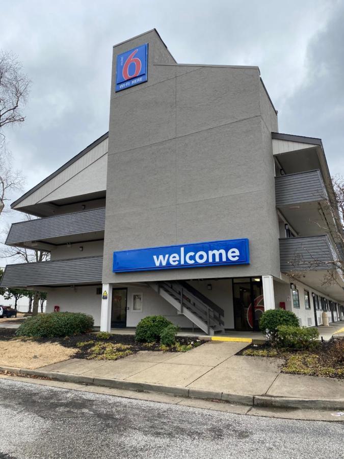 6-memphis, Tn - Downtown Hotel 2*